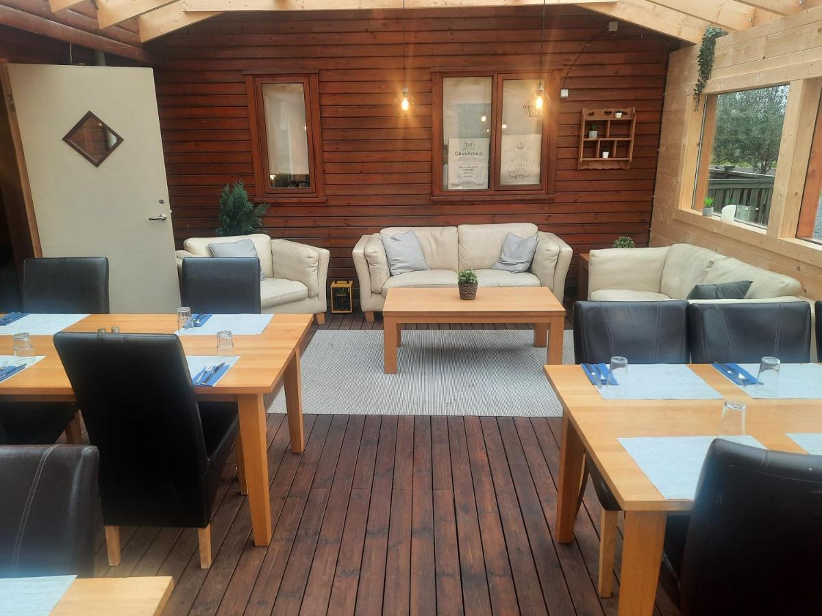 Minniborgir Cottages & Restaurant Сельфосс Екстер'єр фото