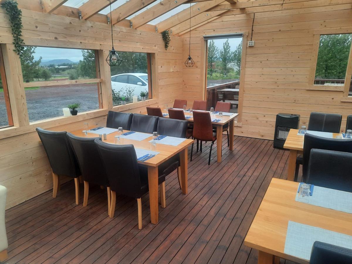 Minniborgir Cottages & Restaurant Сельфосс Екстер'єр фото
