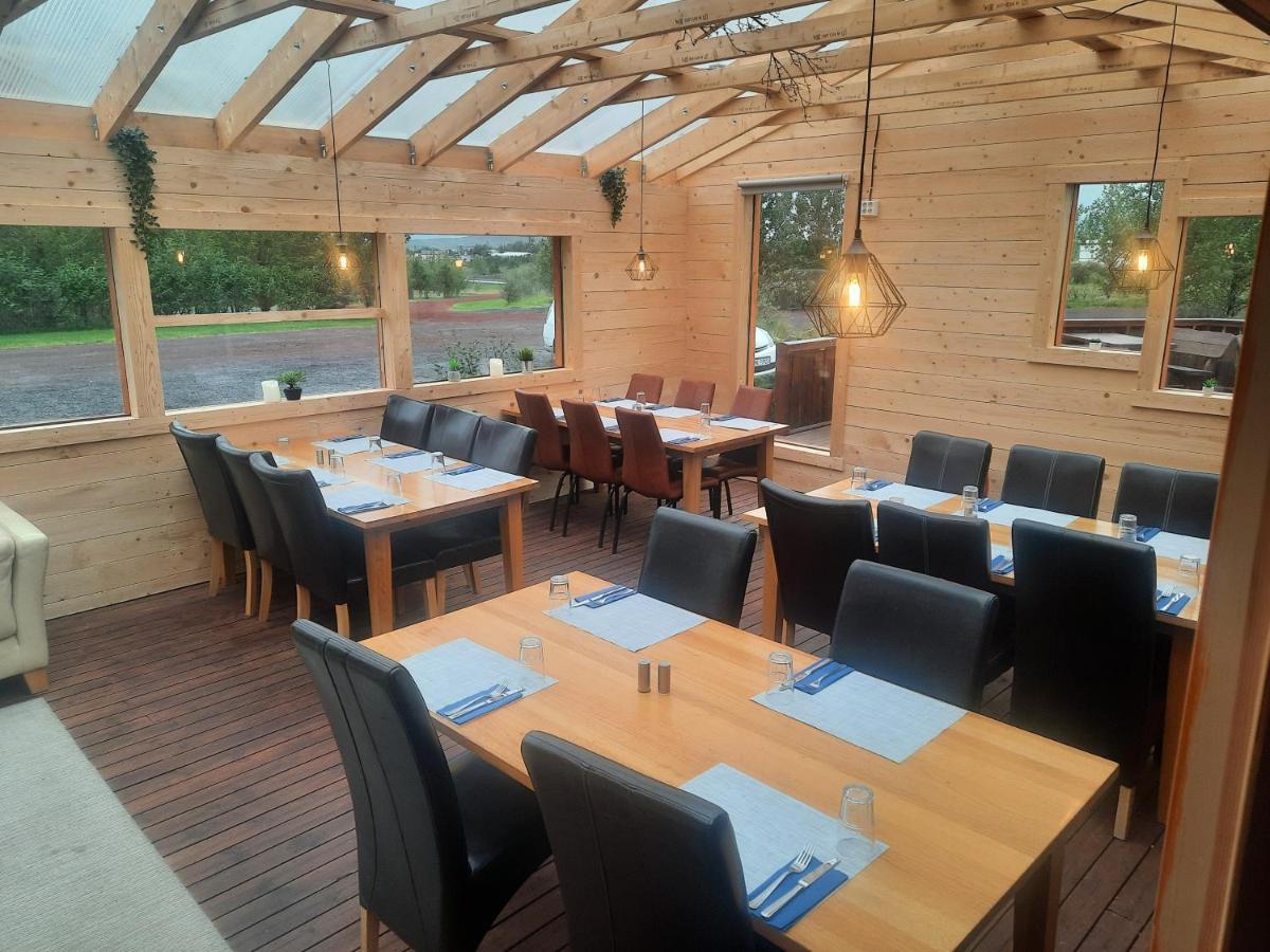 Minniborgir Cottages & Restaurant Сельфосс Екстер'єр фото