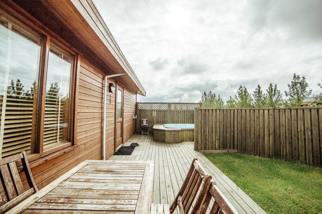 Minniborgir Cottages & Restaurant Сельфосс Екстер'єр фото