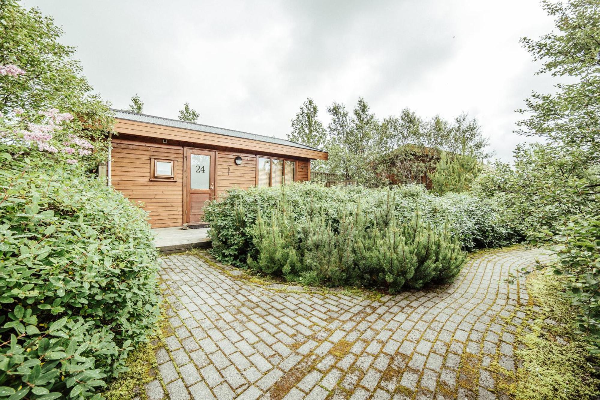 Minniborgir Cottages & Restaurant Сельфосс Екстер'єр фото